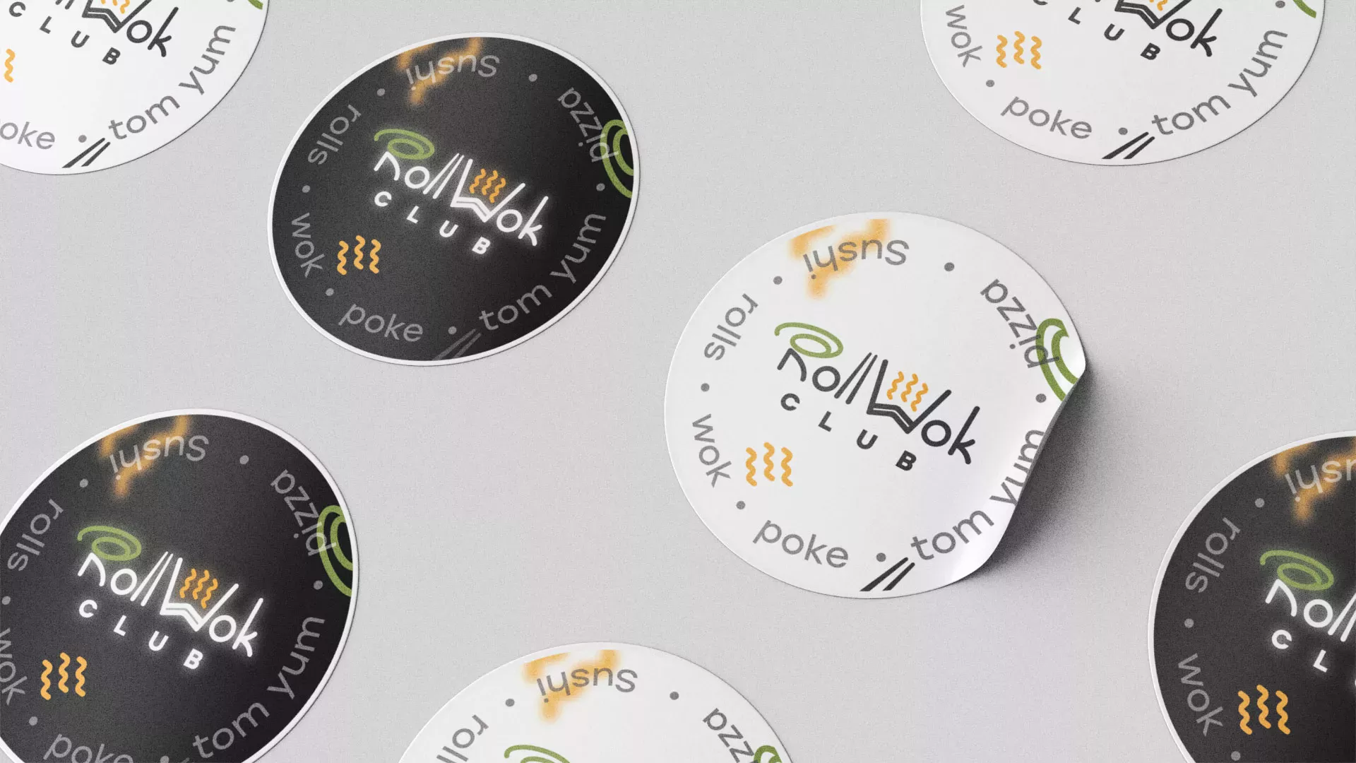 Разработка наклеек для суши-бара «Roll Wok Club» в Порхове