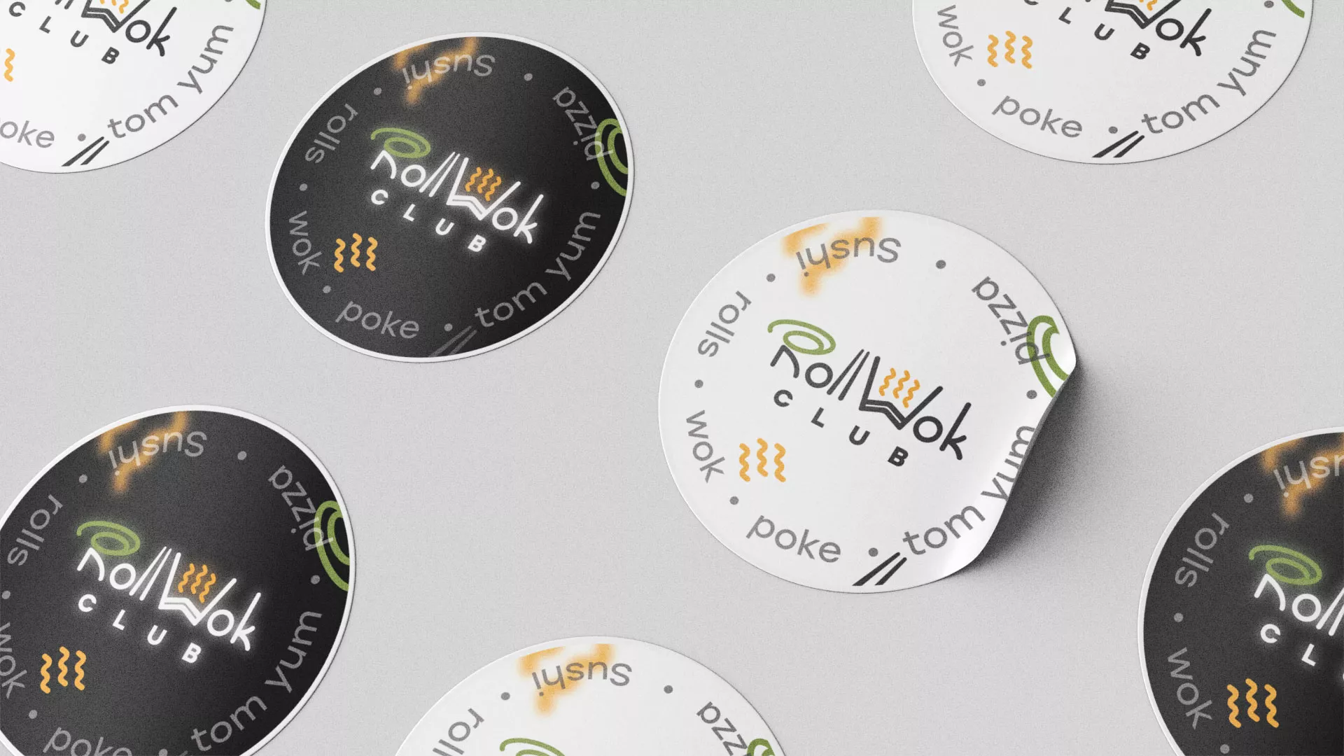 Разработка дизайна наклеек для суши-бара «Roll Wok Club» в Порхове